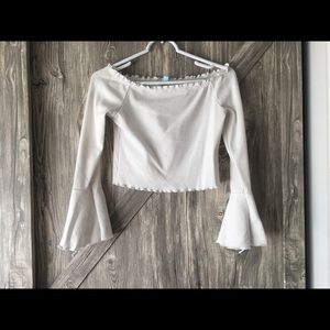 Long sleeve crop top